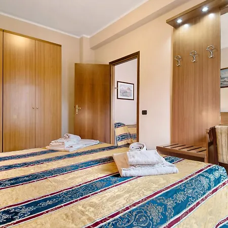 Bilocale 21 * 莫内利亚